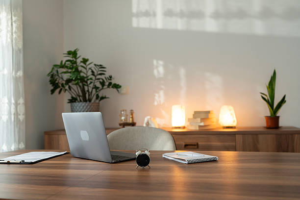 Ergonomic chair and desk alignment